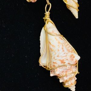 One of a kind gold seashell necklace